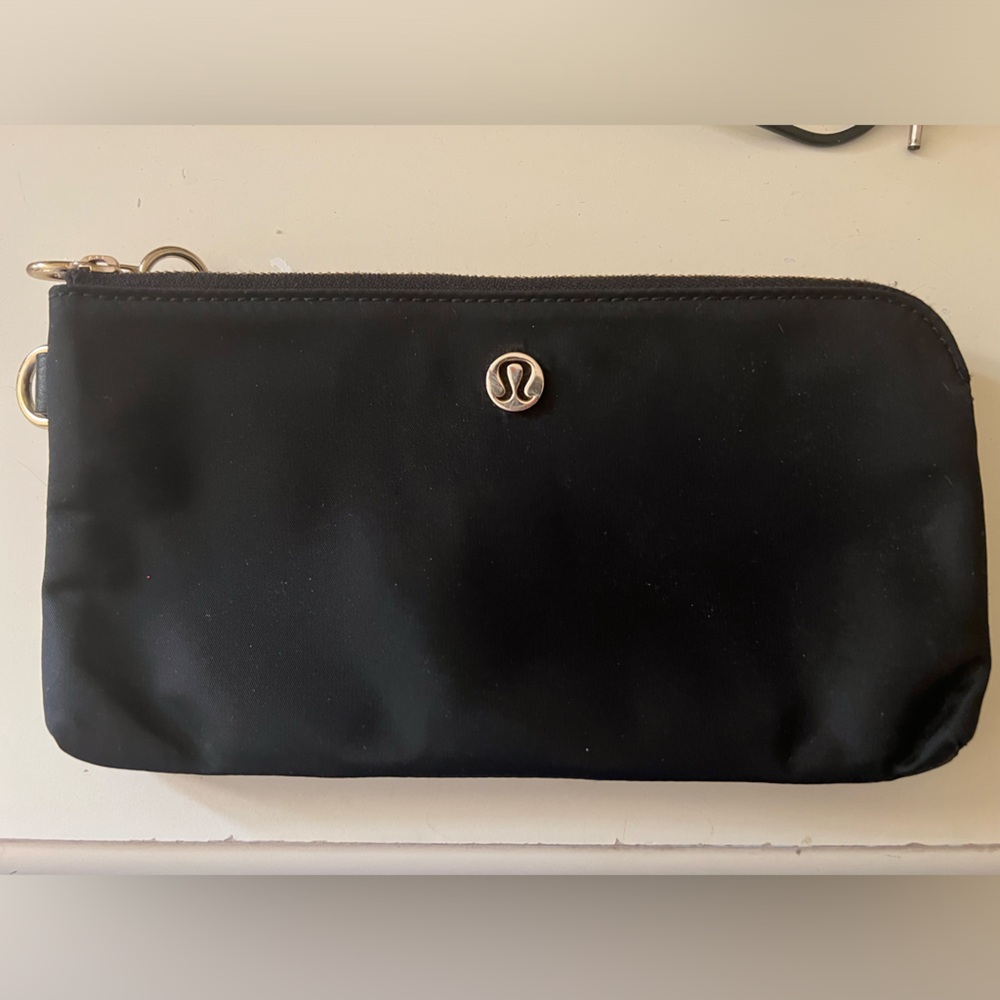 Lululemon Wallet